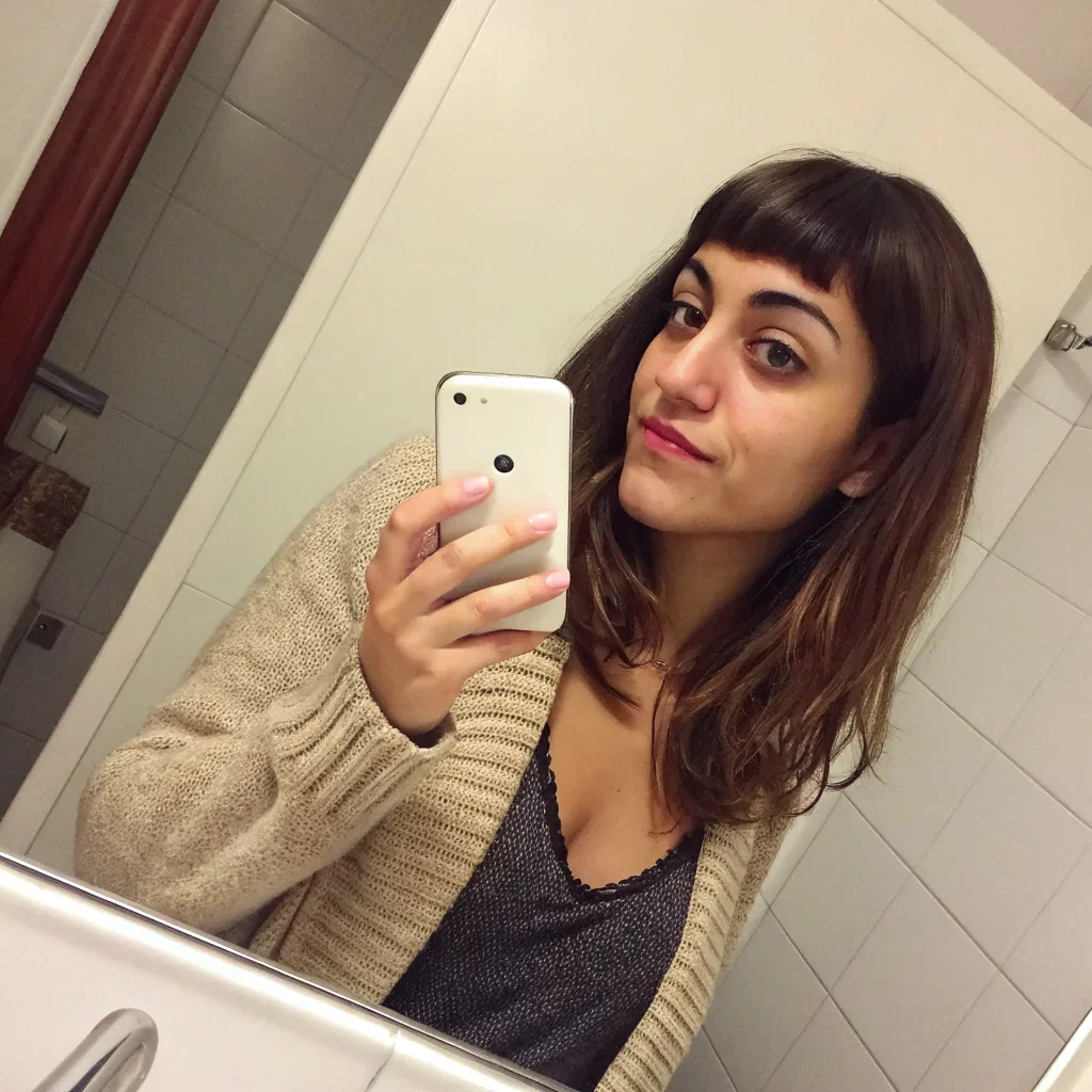 Ava